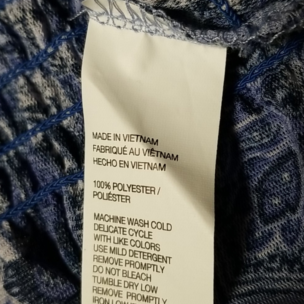 IZOD Top - Picture 8 of 10